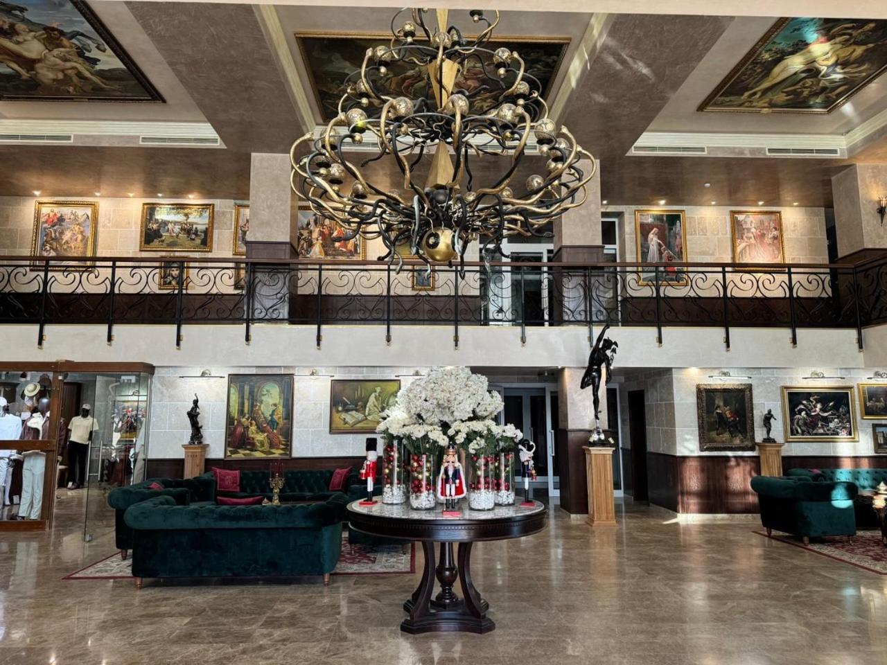 Alchemist Residence Von Goldenburg Belashtitsa Exteriér fotografie